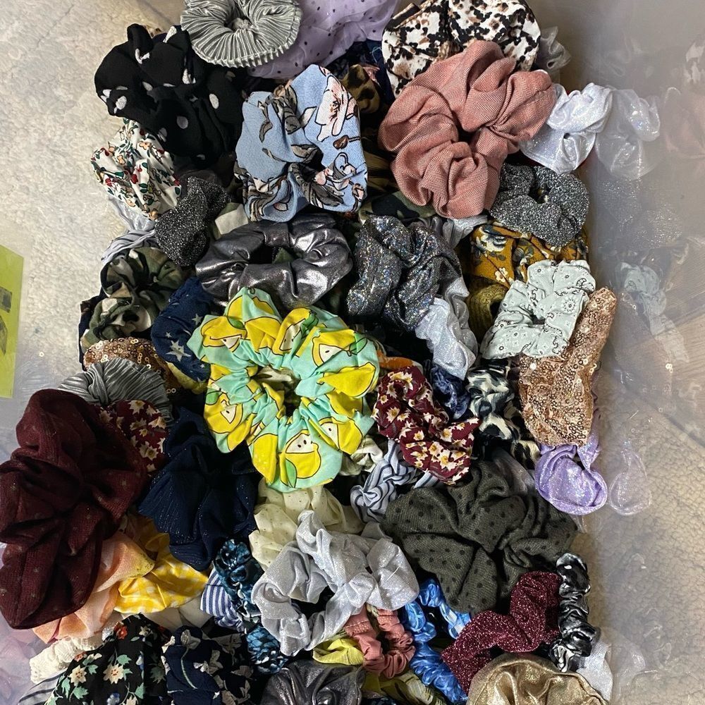 10 Mystery Scrunchies! Request Available!